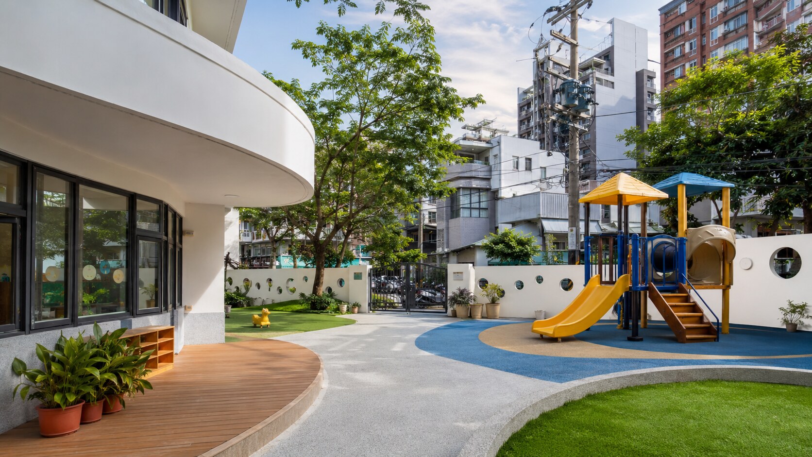taiwan-kindergarten-residency-work-rights_548.jpg
